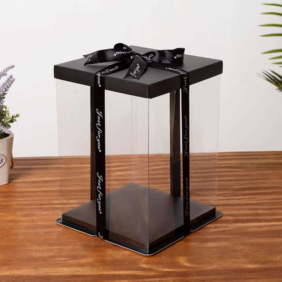 aranjamente florale — cutie rigidă de 25 cm pentru transportul pieselor mici