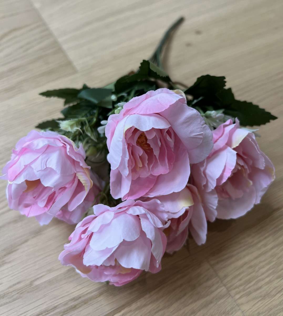 flori artificiale — buchețel de bujori roz cu șase fire