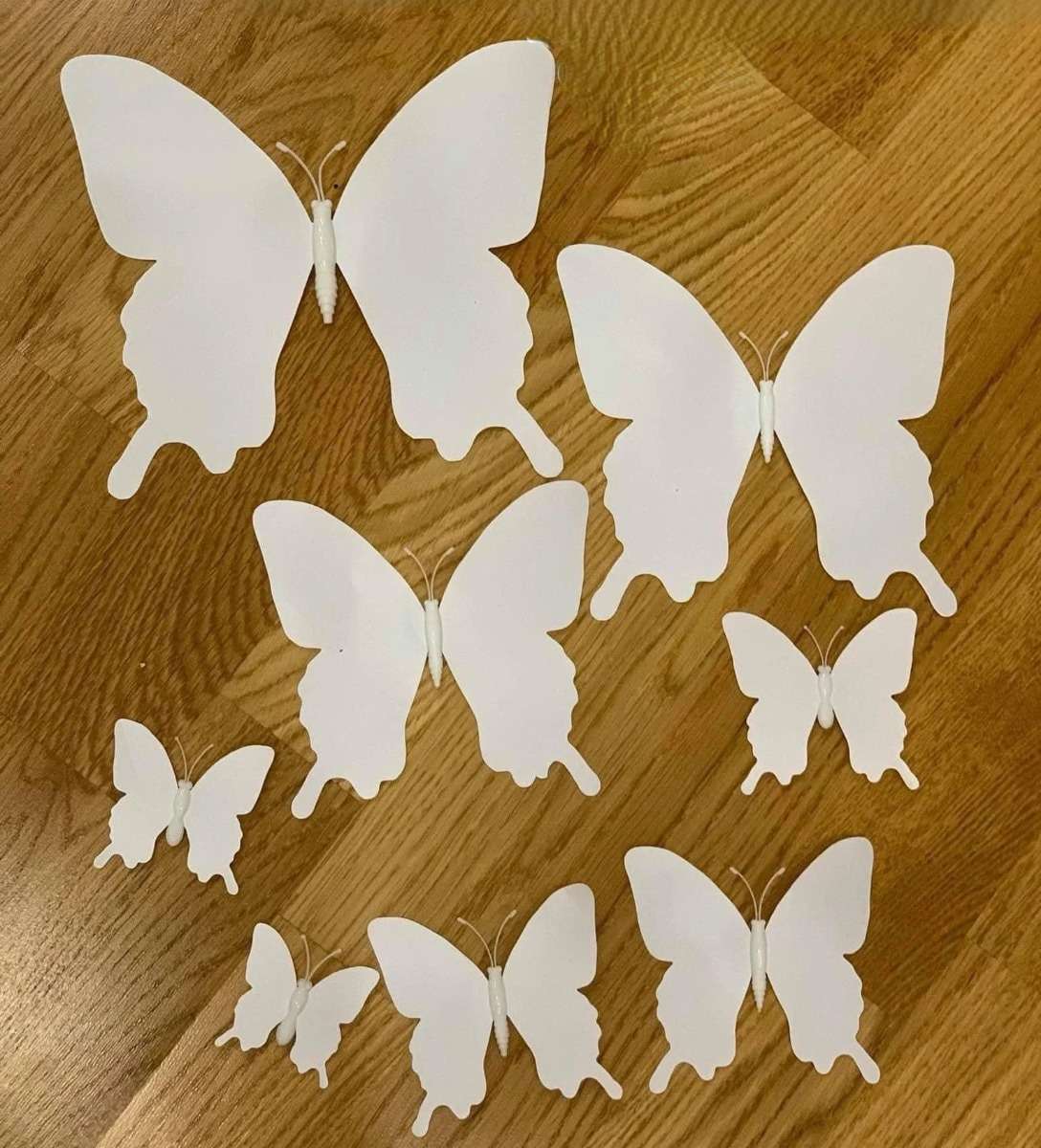 decor pentru copii — set de fluturi laminați pentru perete