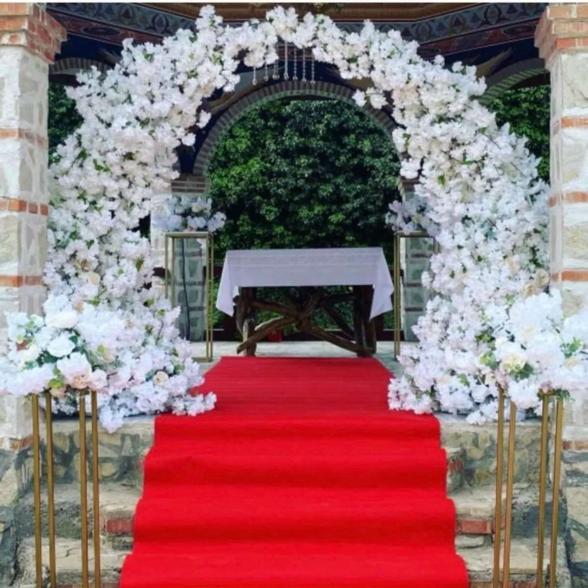 arcade florale de iarnă — set de arcade semilună cu flori albe