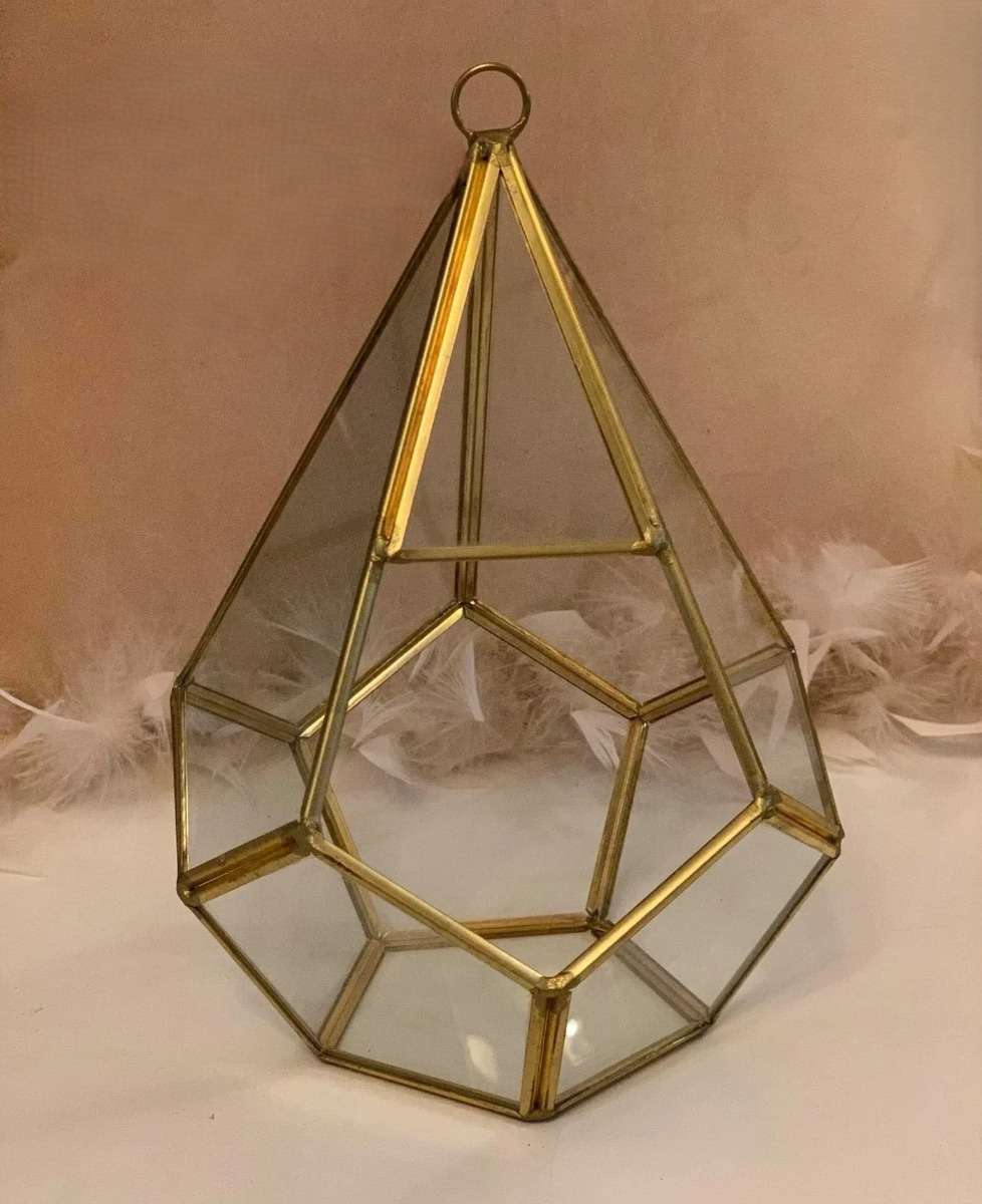 aranjamente florale — terariu geometric auriu de 22 cm