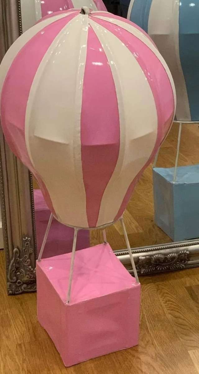 Decor de botez pentru fata sau baiat — ce schimbi in sala