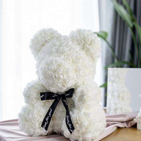 Ursuleti si figurine decorative pentru decor de botez