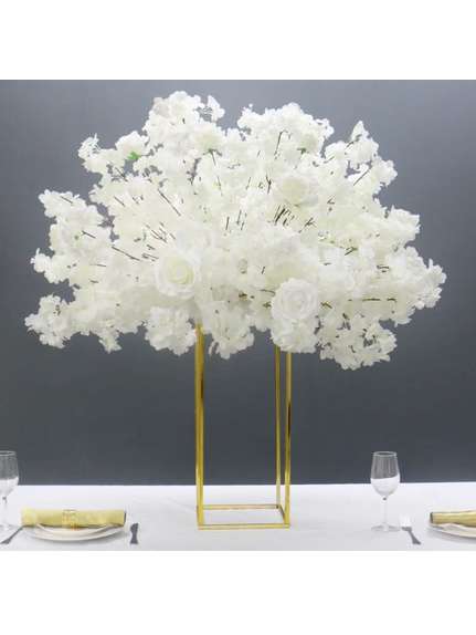 Aranjament floral alb norisor pufos – 60 cm diametru