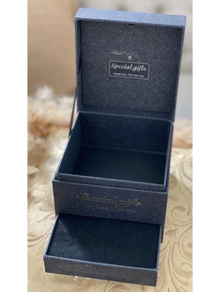 Cutie cadou  cu loc pentru bijuterii 