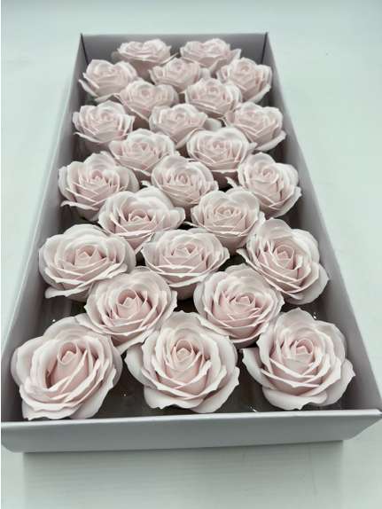 Trandafiri de sapun parfumat S5 White purple cutie 25 de flori