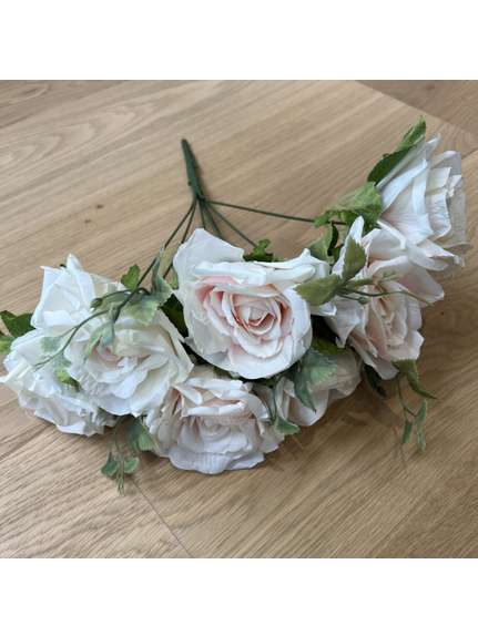 Trandafiri TR31 Pale pink buchet 7 fire