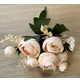 Ranuncul 303 Bej buchet 5 flori mari 4 mici